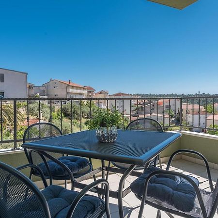 Апартаменты Makarska Relax Экстерьер фото