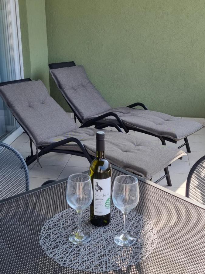 Апартаменты Makarska Relax Экстерьер фото